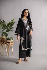 DC-0422 Black Embroidered Kurta